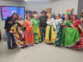 Fortalece Rodrigo Ureño lazos con la comunidad migrante en Texas