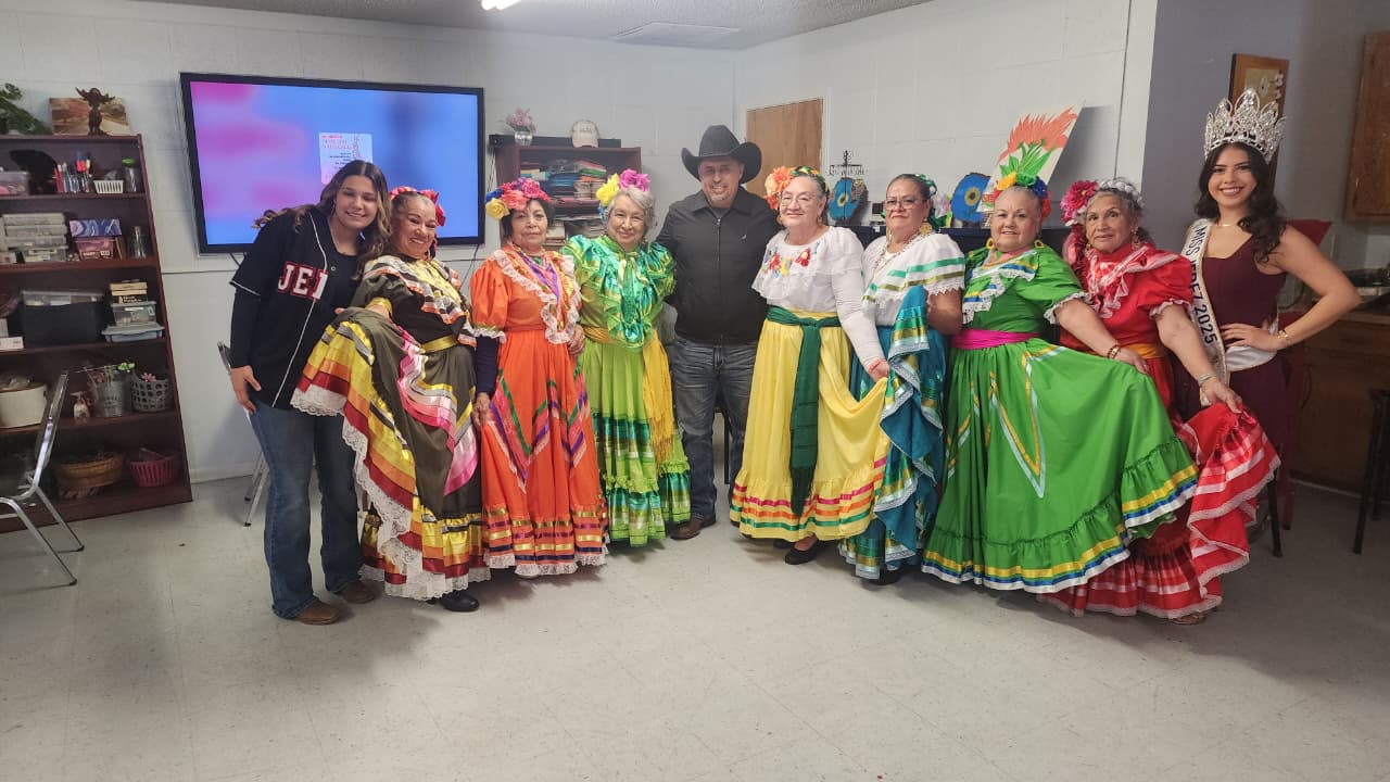 Fortalece Rodrigo Ureño lazos con la comunidad migrante en Texas