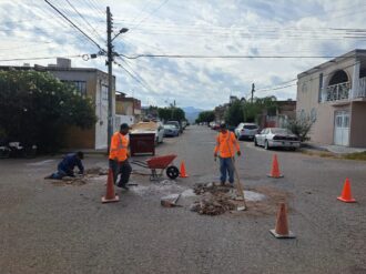 Jalpa retoma labores de bacheo 