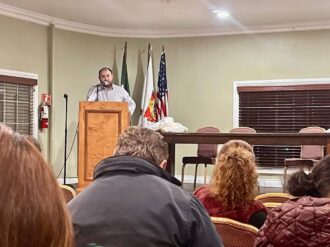 Darío Castañeda, joven de Tepechitlán, presidente de la Federación de Clubes Zacatecanos del Sur de California