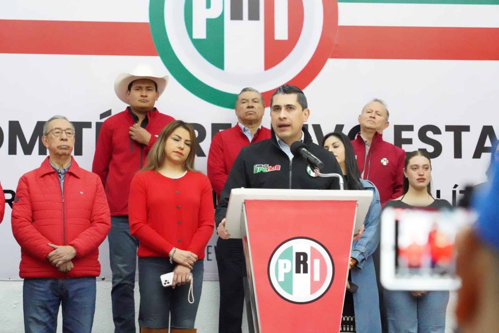 México requiere un cambio de rumbo en seguridad: Carlos Peña