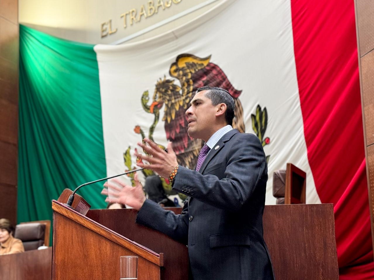 PRI abre puertas a quien quiera regresar