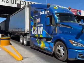 Productores toman caseta de Calera ante colapso en acopio de frijol