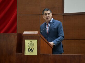 Presenta Carlos Peña propuesta para frenar desempleo