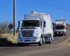 Llega camión de basura y ambulancia a Río Grande
