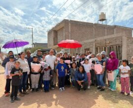 Entregan 160 cobijas en zonas vulnerables de Fresnillo  