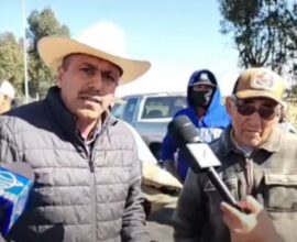 Agricultores bloquean puntos estratégicos en Calera y Fresnillo 