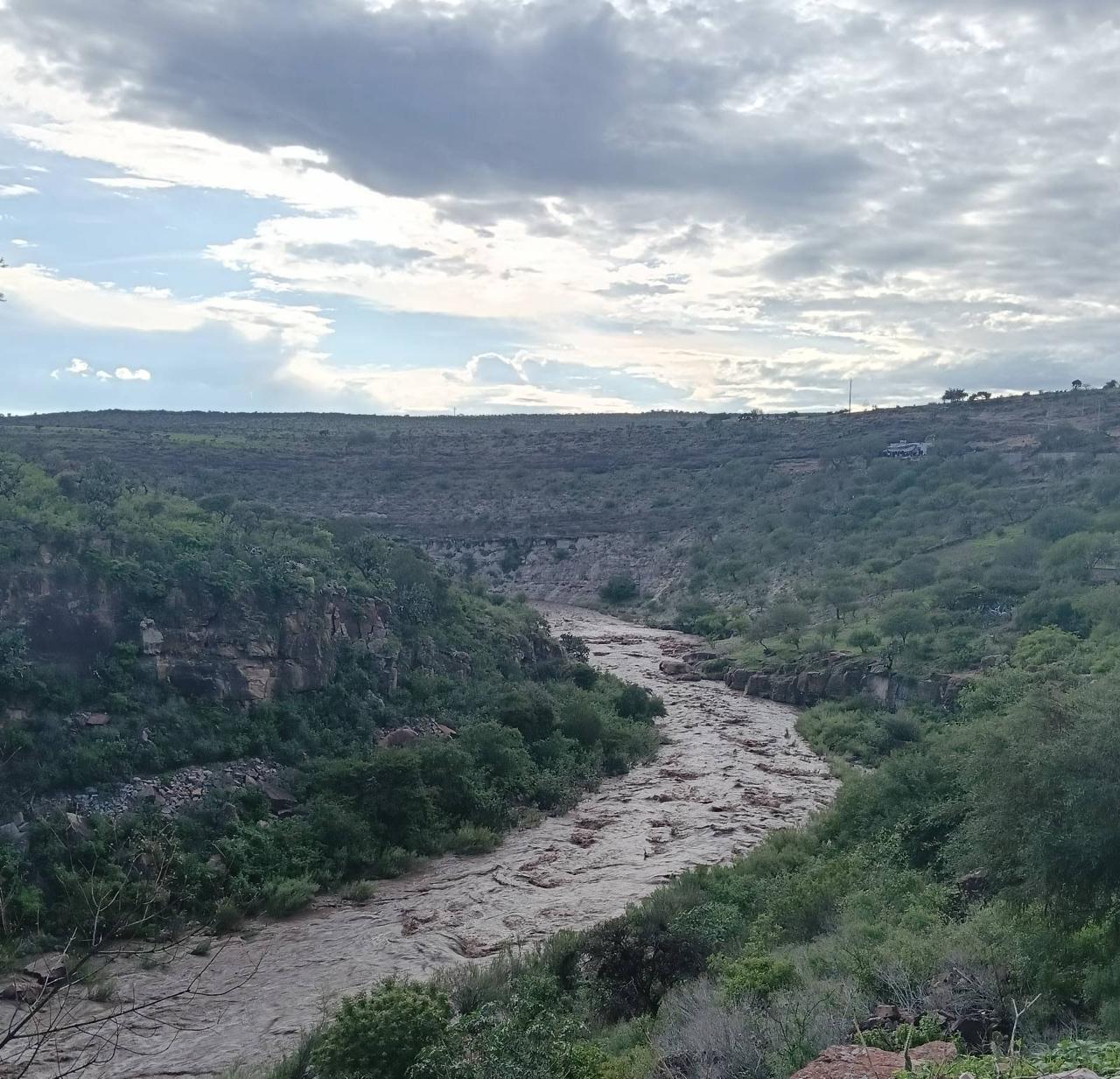 Califica Monreal como «lamentable» oposición a Presa Milpillas