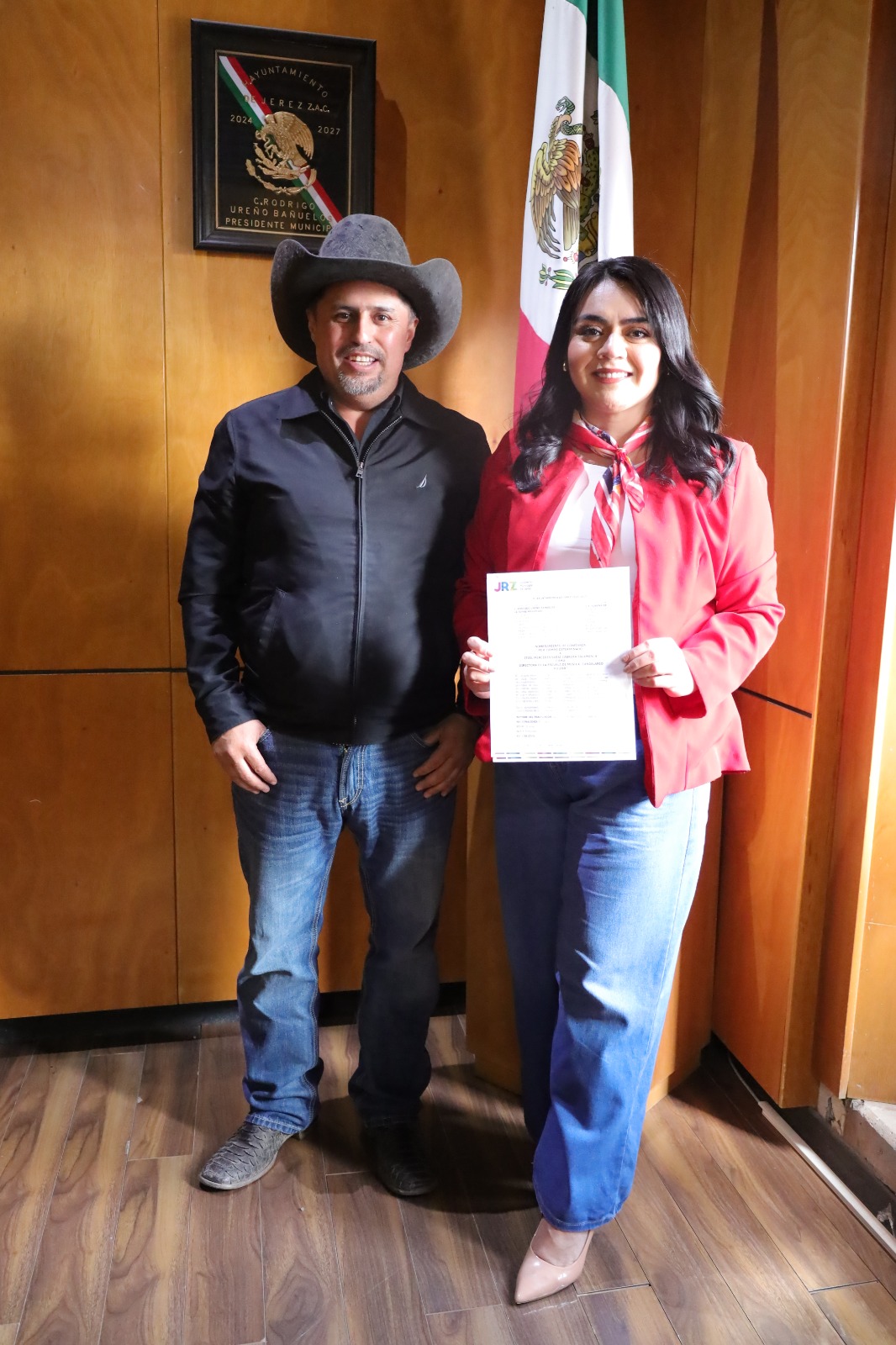 Asume Itzel Cabrera la dirección de la Escuela Candelario Huízar