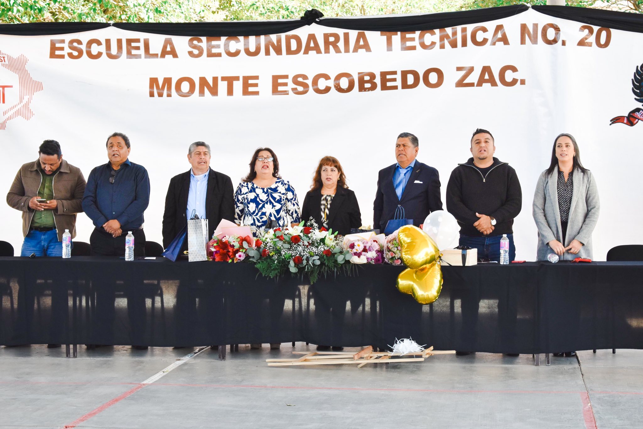Reconocen décadas de entrega docente en la «Santos Bañuelos»