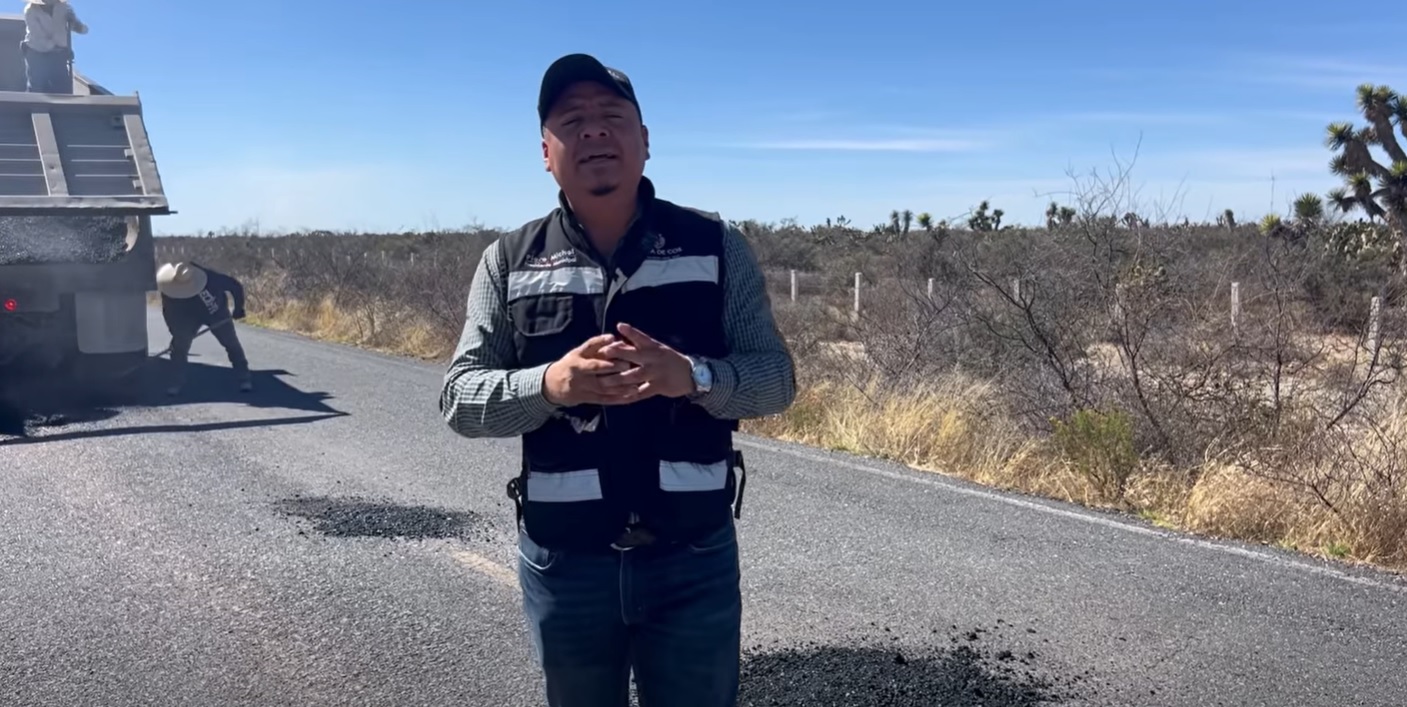 Inicia jornada intensiva de bacheo 2026 en Villa de Cos 