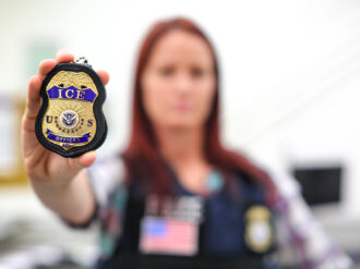 Invertirán casi 40 mil mdd en centros de detención en EU