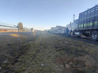 Campesinos paralizan la carretera federal 45