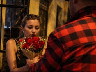 Creyó que le llevaban serenata, pero…