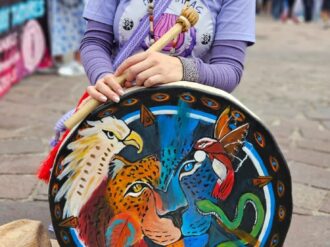 «Digna rabia» y saberes ancestrales: miles de mujeres desbordan la capital zacatecana 