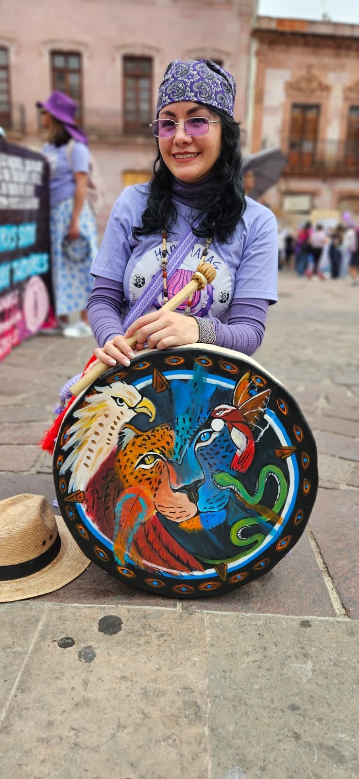 «Digna rabia» y saberes ancestrales: miles de mujeres desbordan la capital zacatecana 