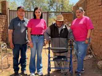 DIF Municipal entrega aparatos funcionales en El Terreadero