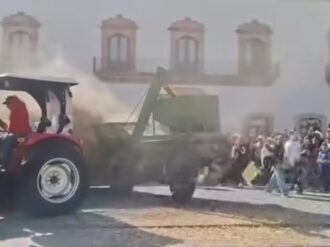 Ofrece Sheinbaum ampliar acopio; protestas no ceden