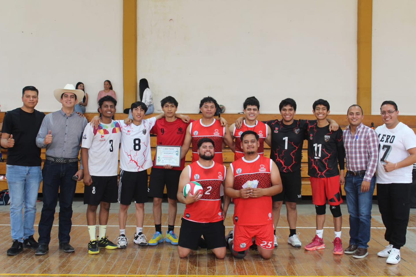 Miguel Auza, campeón del Pentagonal de Voleibol Varonil 