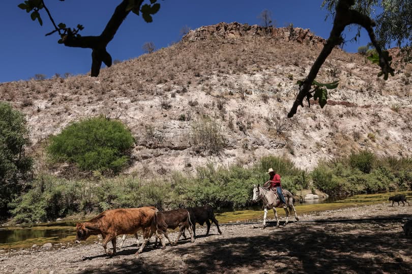 Comunidades de Jiménez del Teul impugnan sede de reunión por Presa Milpillas