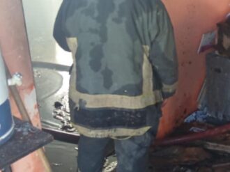 Evitan tragedia en la zona centro; sofocan incendio 