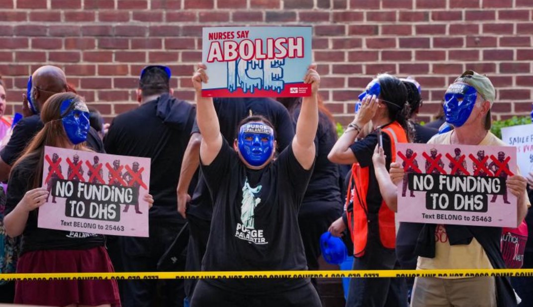 Acelera EU procesos de deportación de menores