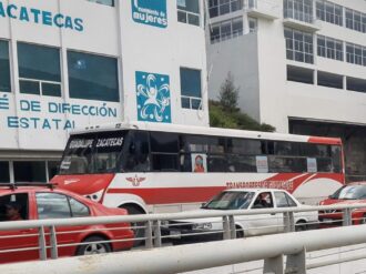 Proponen aumentar a $13 a la tarifa del transporte público