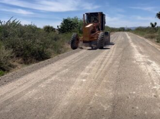 Avanza rehabilitación de terracerías en Villa de Cos