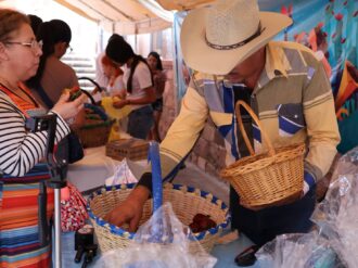 Jalpa conquista la capital con el sabor de la pitaya
