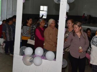 Celebran el Día de la Madre en Pánuco con música, rifas y tradición