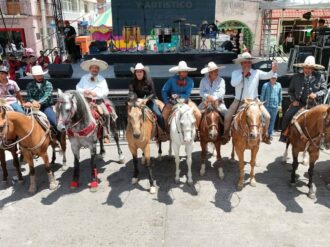 Con cabalgata regional, celebran el Festival de la Pitaya 2026 en Jalpa
