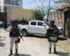 Hallan en Jalisco una fosa con 60 bolsas con restos humanos