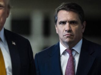 Anticipa EU más cargos contra funcionarios mexicanos