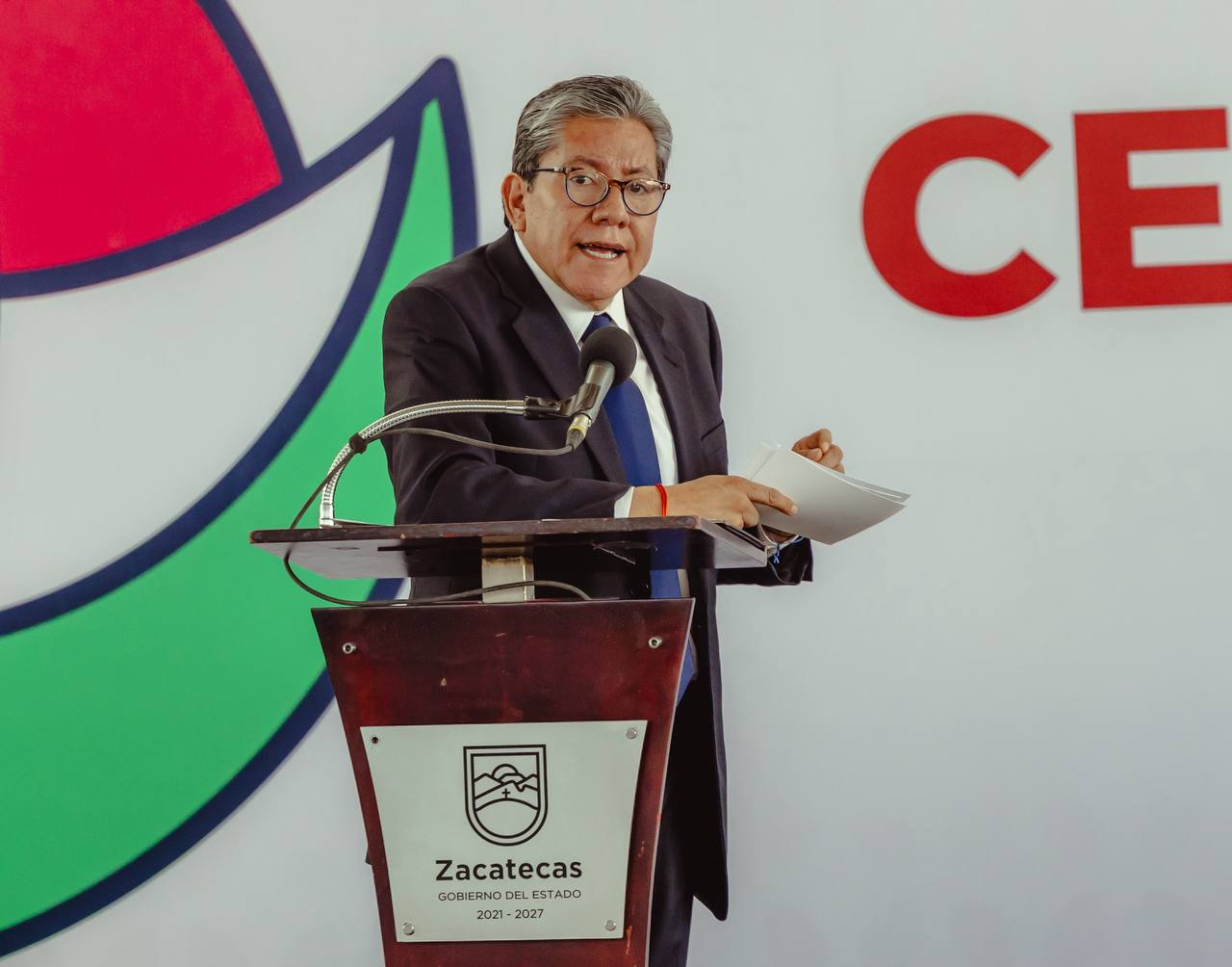 Zonas limítrofes, «mantos de impunidad» para el crimen organizado: David Monreal