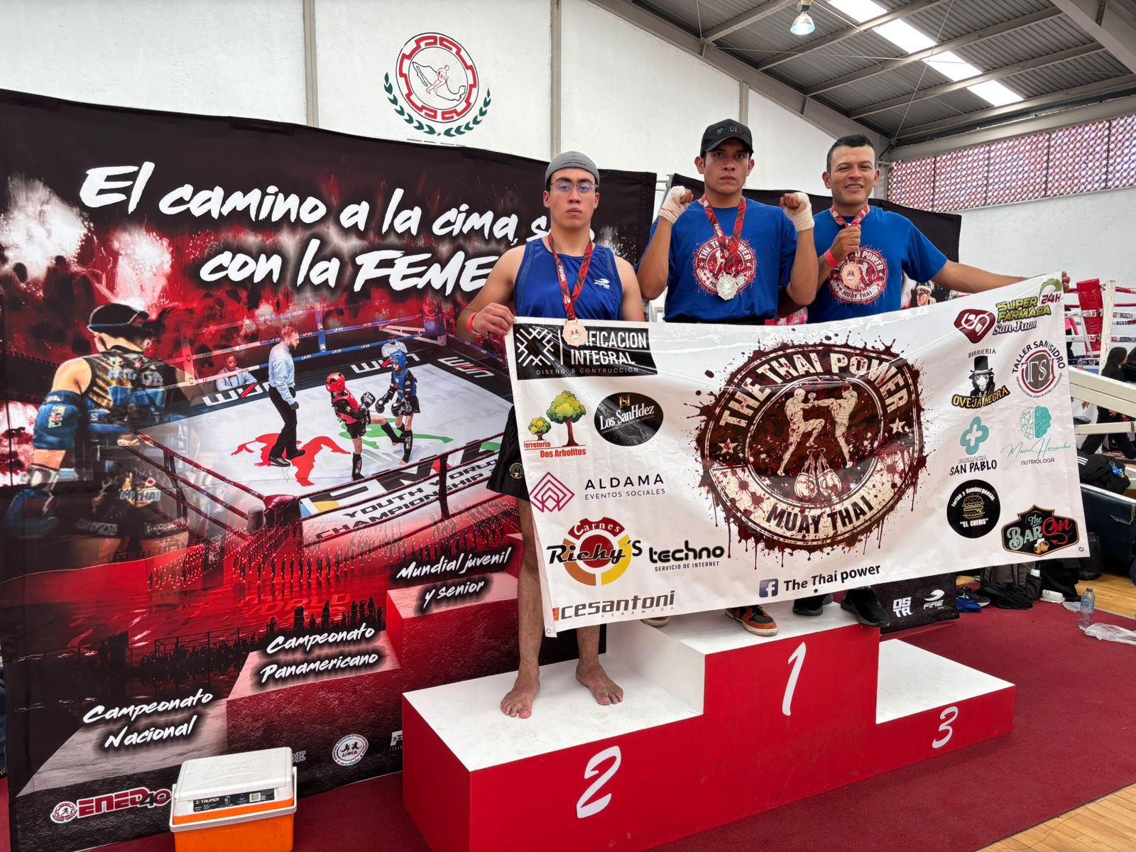 Jóvenes de Juan Aldama logran medallas en el Campeonato Nacional de Muay Thai 2026