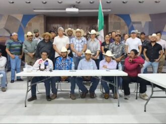 Campesinos emplazan a autoridades a reunión en el Congreso