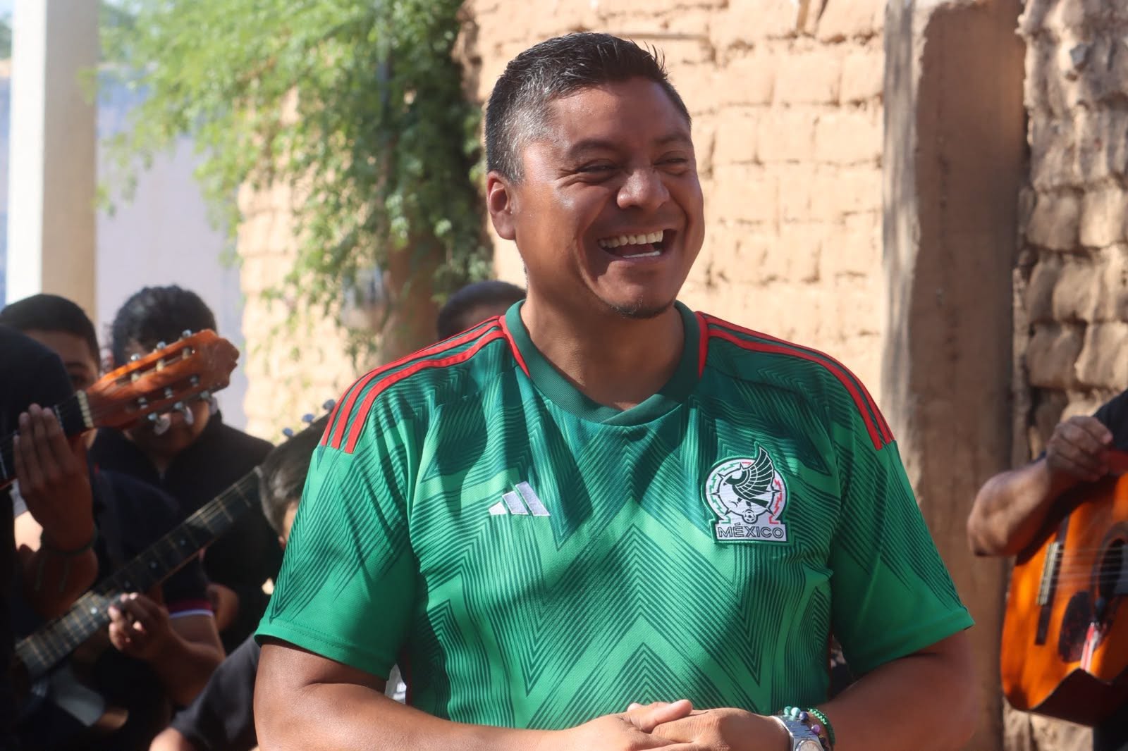 Siguen las celebraciones a las madrecitas en Villa de Cos