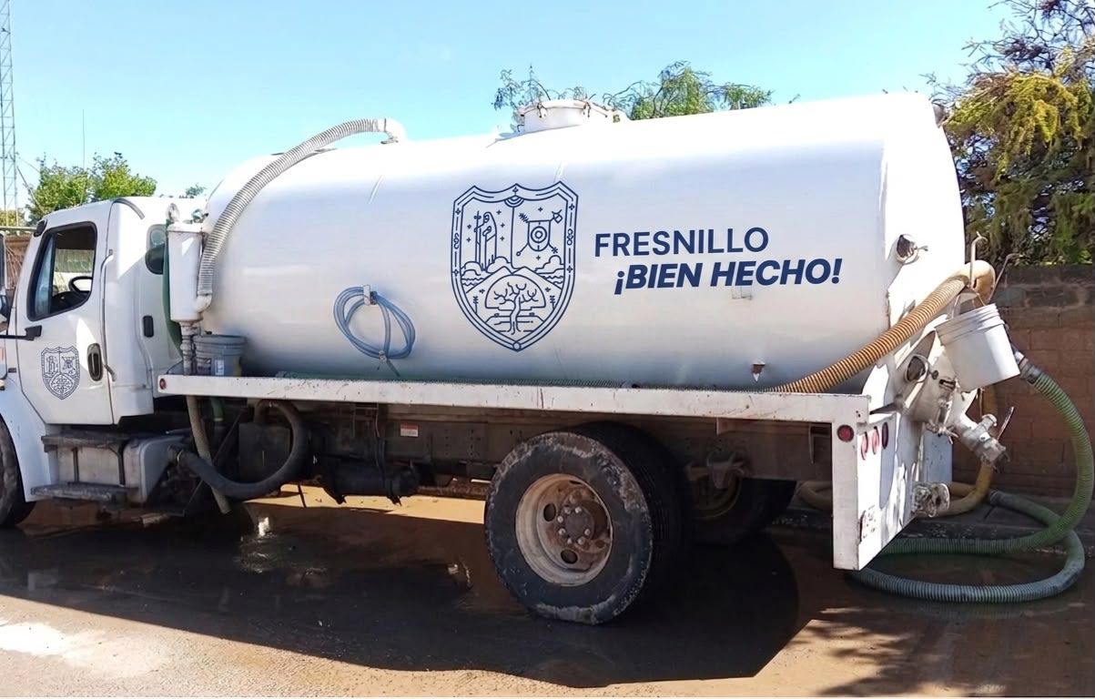 Atienden drenajes y fosas sépticas en 125 sectores de Fresnillo 