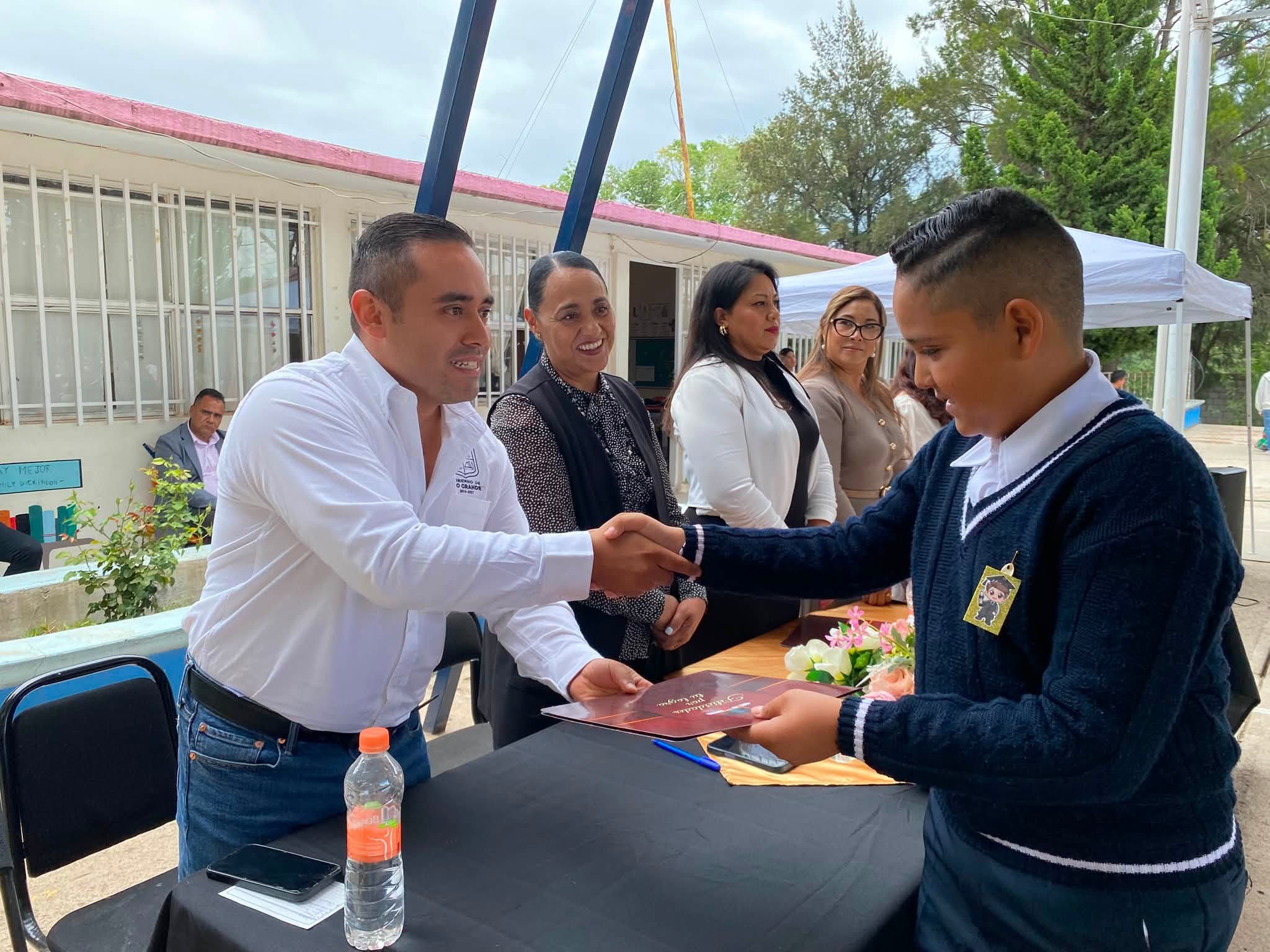 Egresa la generación 2020-2026 de la primaria «Patria Nueva»