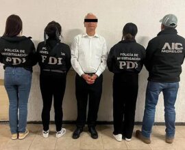 Detienen a exdirector por violencia intrafamiliar 