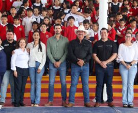 Entregan paquete de obras en la escuela Zaragoza  