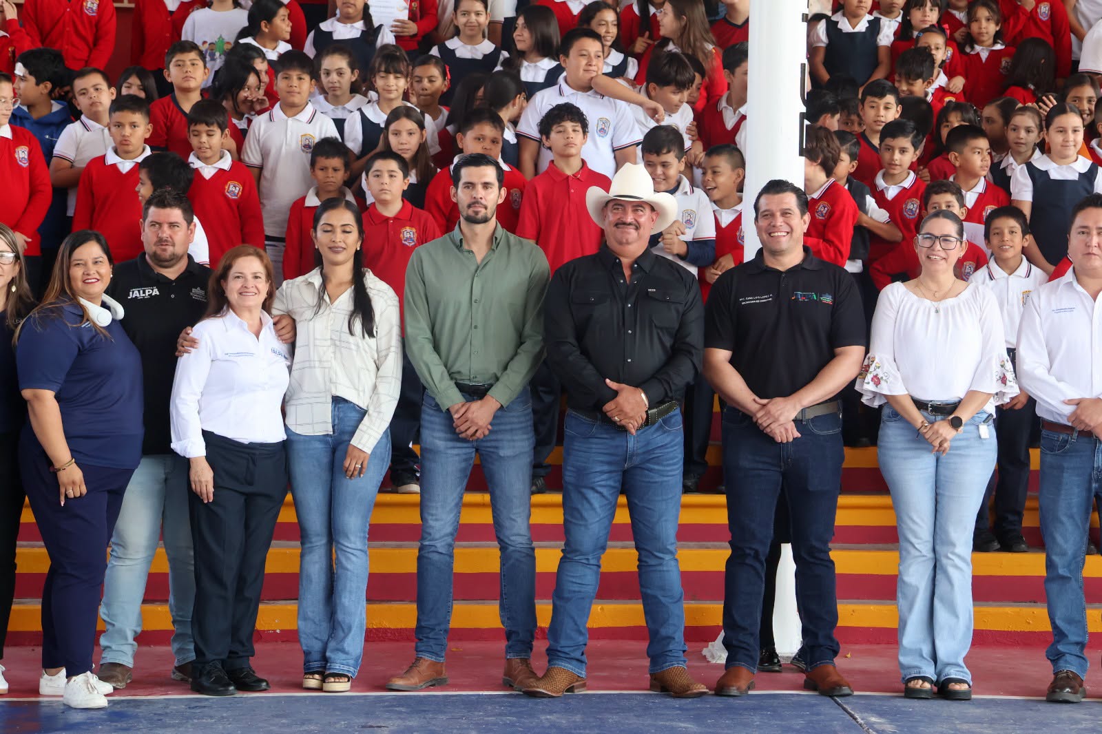 Entregan paquete de obras en la escuela Zaragoza 