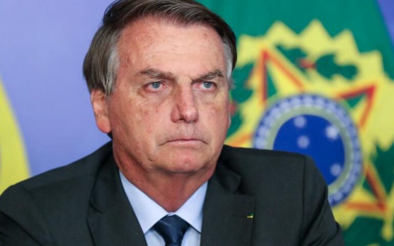 Internan a Jair Bolsonaro por hipo, ve como quitarlo