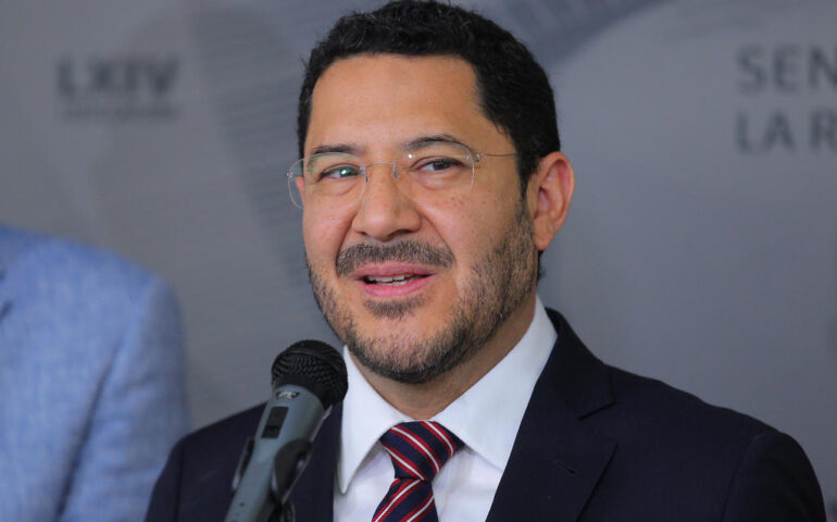 Sheinbaum anuncia que Martí Batres será el nuevo secretario de gobierno
