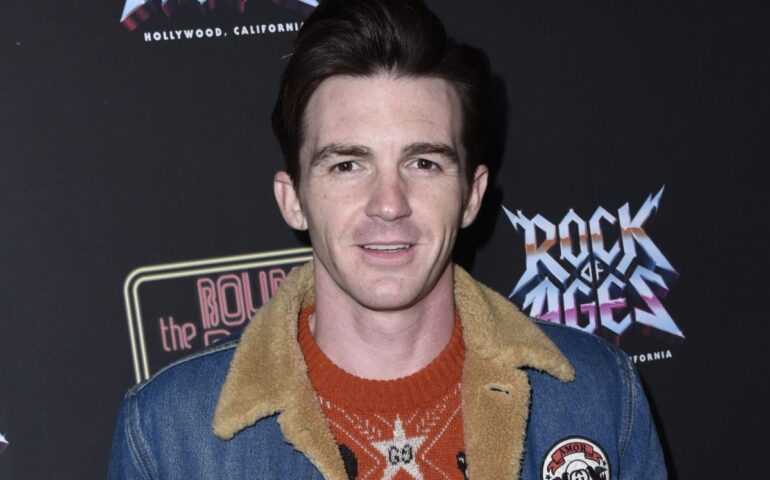 Dan a Drake Bell 2 años de libertad condicional tras delitos contra menor de edad