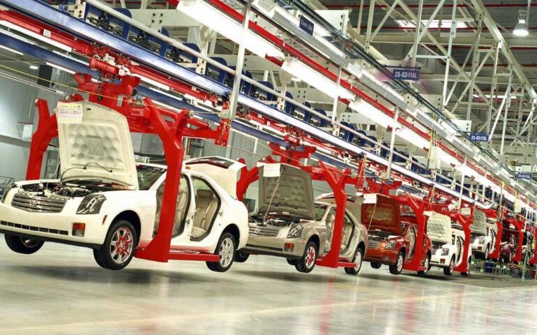 México analiza retirar estímulos fiscales a fabricantes automotrices
