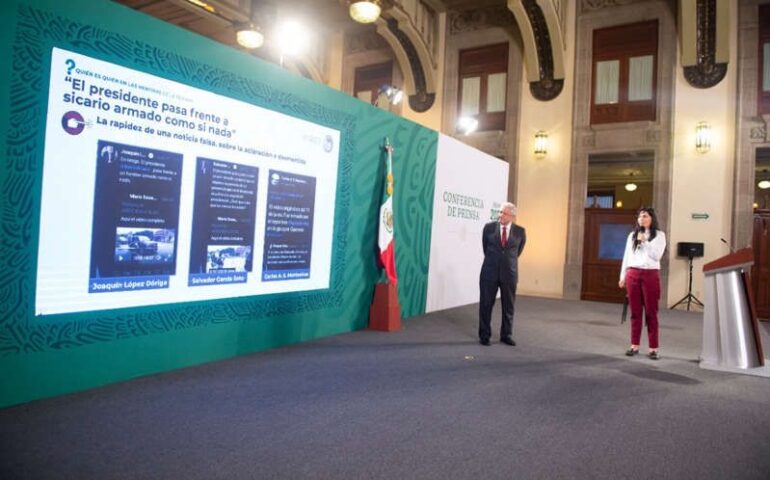 «Nada más quieren tener ellos el monopolio de la verdad» AMLO defiende su sección de Fake News