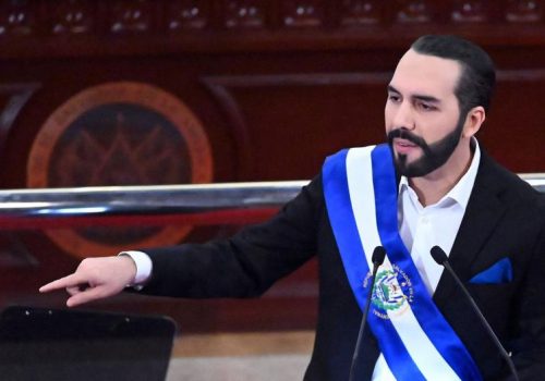 “El dictador más cool del mundo mundial”, se declara Nayib Bukele