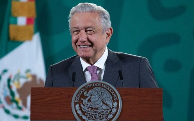AMLO no descarta juicio a expresidentes a pesar de la baja participacion