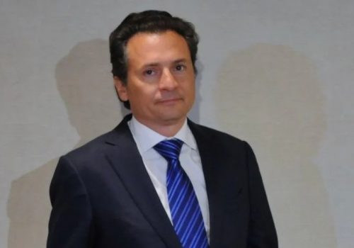 Piden 39 años de prisión para Lozoya y 25 para su madre